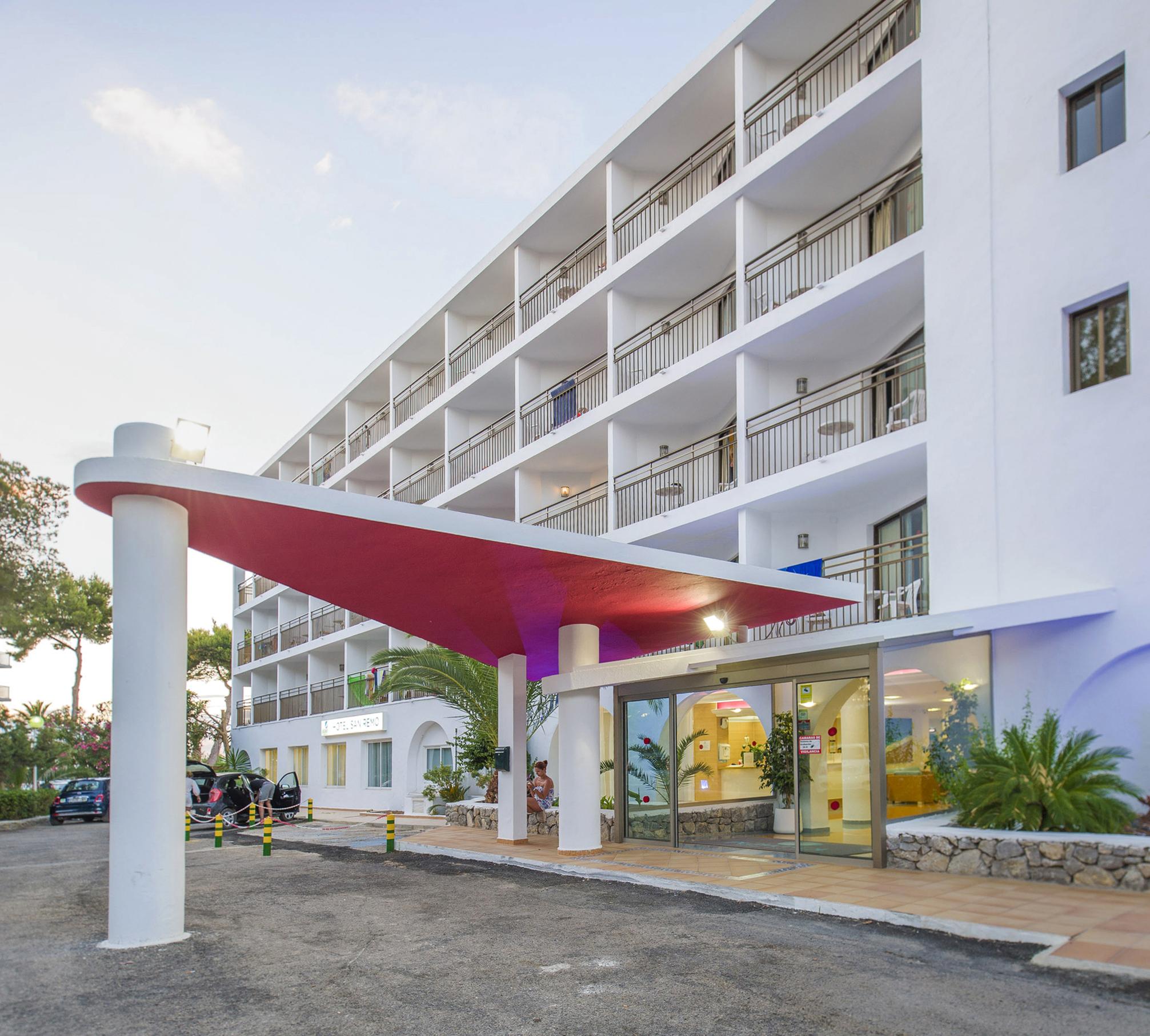 Hotel Vibra San Remo San Antonio  Bagian luar foto
